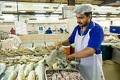 Рынки Абу-Даби: где купить свежую рыбу и сладкие финики 