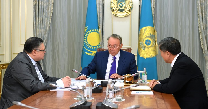 Марат Тажин, Нурсултан Назарбаев и Адильбек Джаксыбеков.