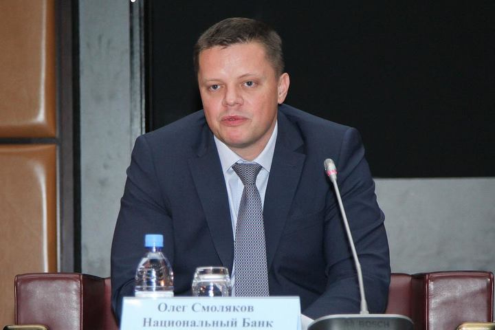 Олег Смоляков.