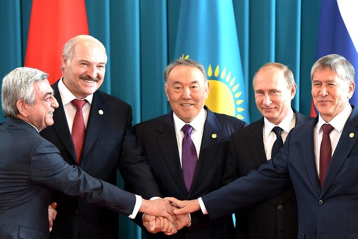 Серж Саргасян, Александр Лукашенко, Нурсултан Назарбаев, Владимир Путин, Алмазбек Атамбаев.