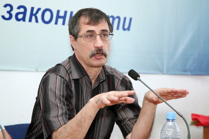 Евгений Жовтис.