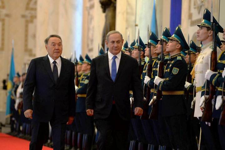 Нурсултан Назарбаев и Биньямин Нетаньяху.