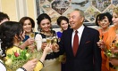 Назарбаев рассказал, как понравиться женщине