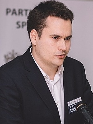 Матей Михалко.