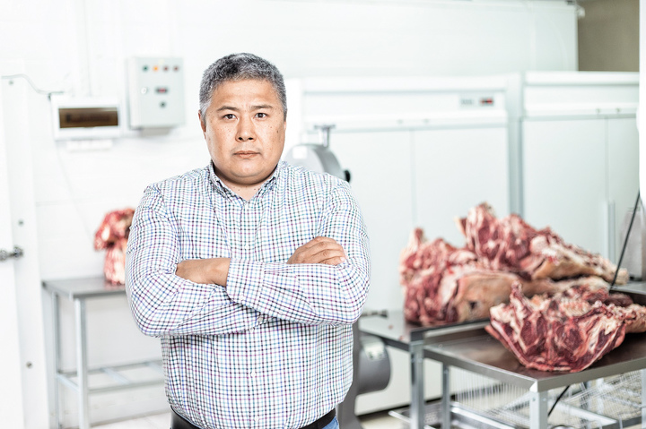 Азамат Шалмагамбетов — основатель компании MB4, занимающейся производством мраморной говядины