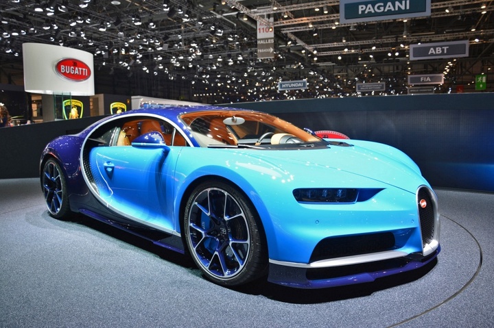 Премьера Bugatti Chiron на Женевском автосалоне.