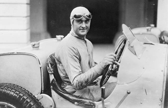 Большую часть призовых мест Луи Широн завоевал за рулем Bugatti.