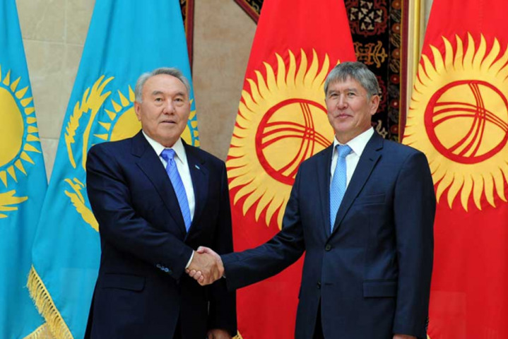 Нурсултан Назарбаев и Алмазбек Атамбаев.